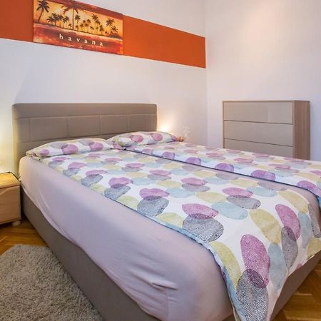 Apartment Mauro Poreč Exteriör bild