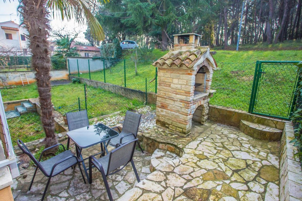 Apartment Mauro Poreč Exteriör bild