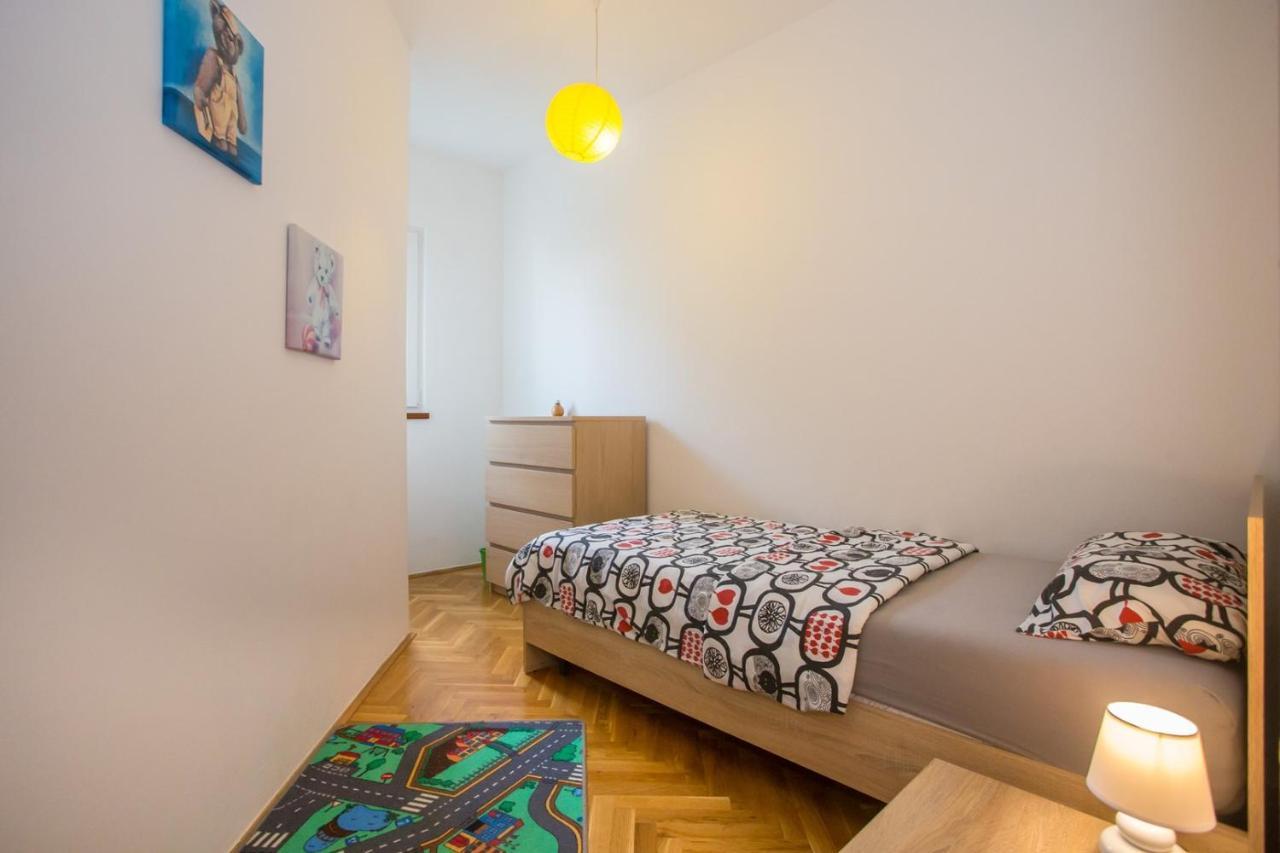 Apartment Mauro Poreč Exteriör bild